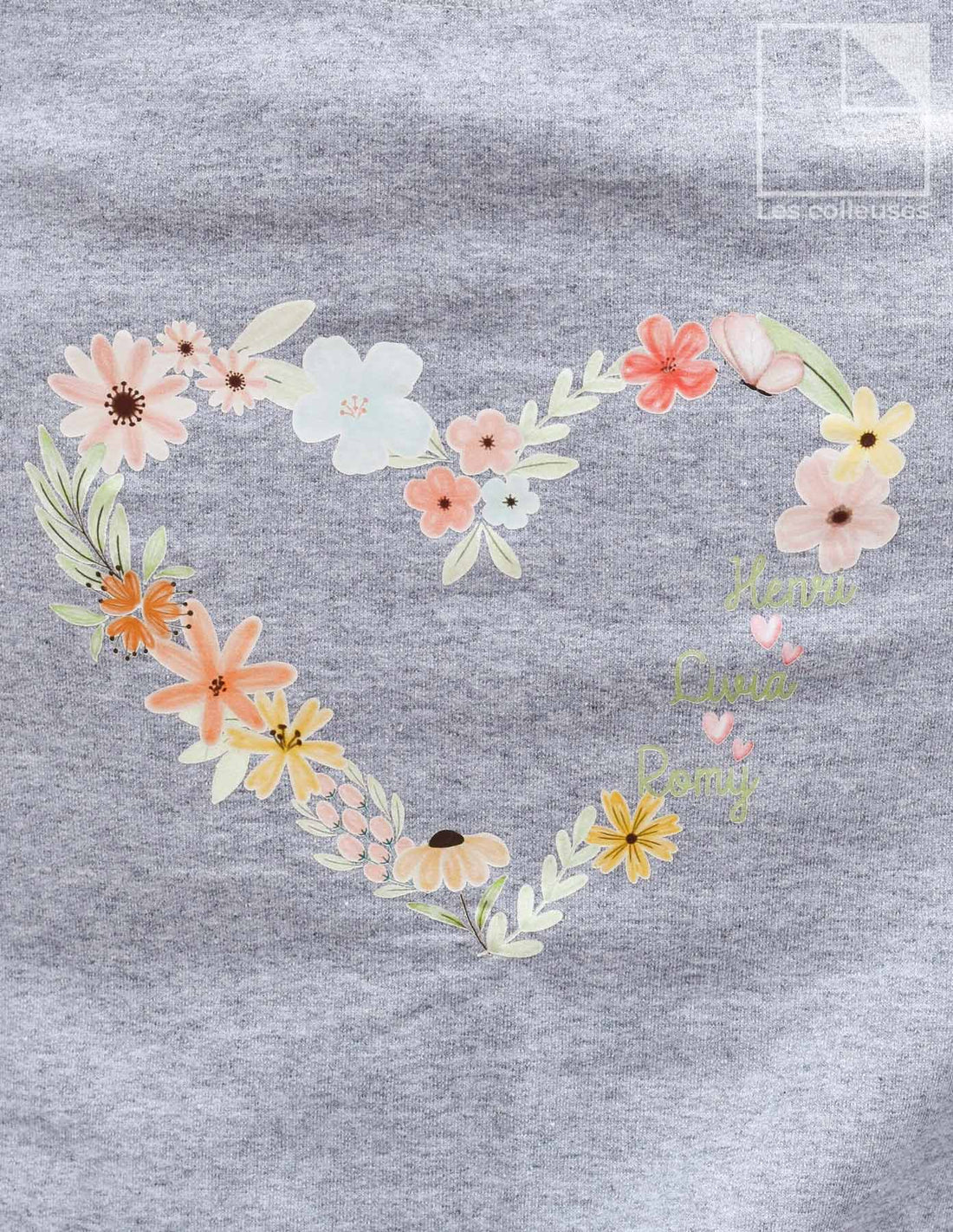 Chandail crewneck « Coeur fleurs pastels »