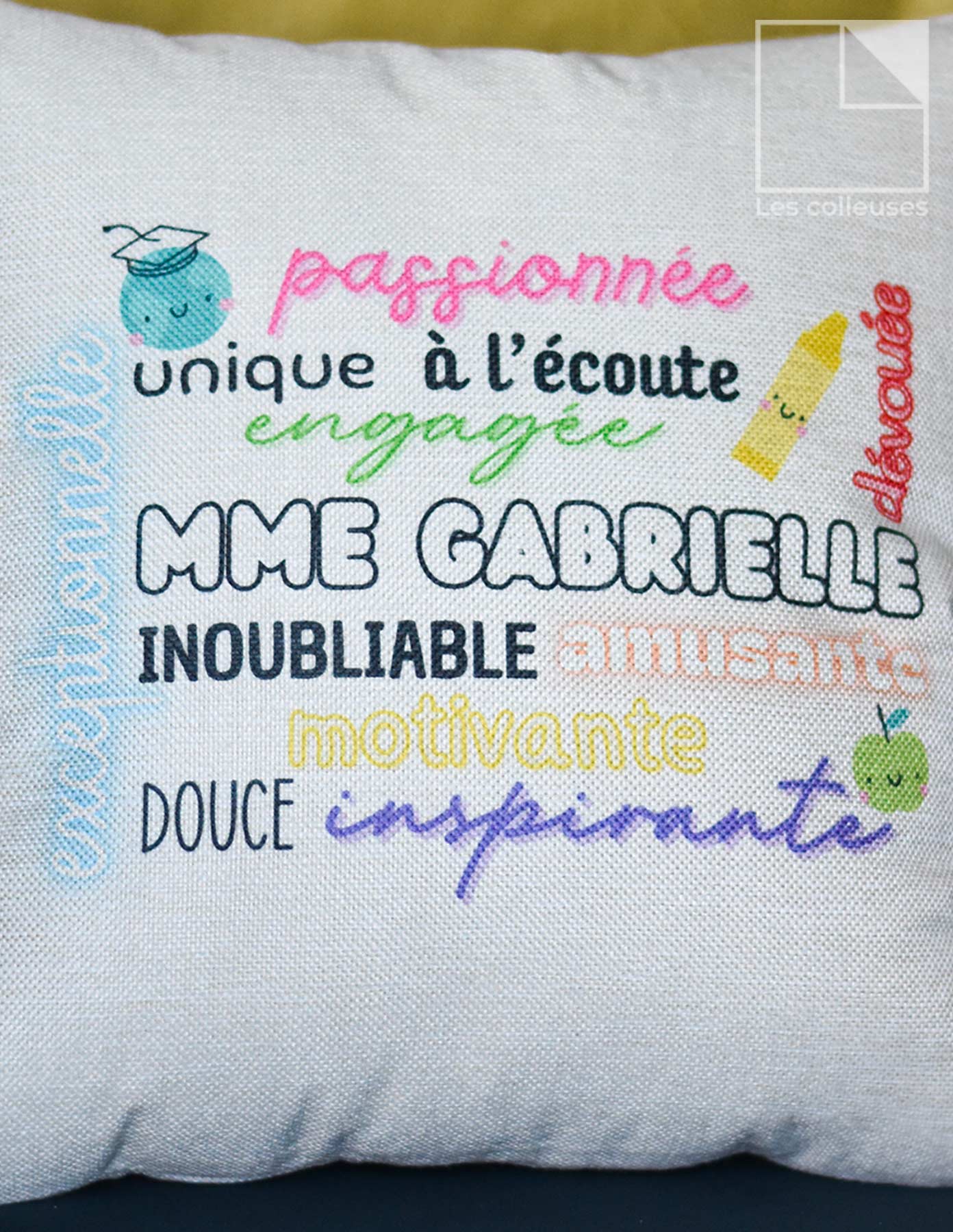 Housse de coussin décorative « Prof adjectifs »