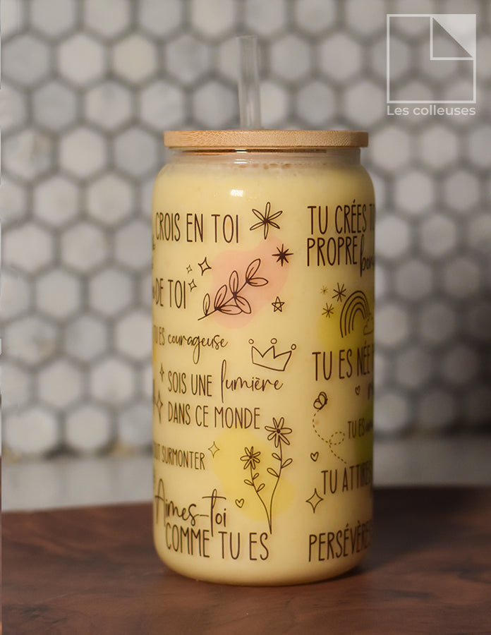 Verre style canette avec couvercle bamboo « Pensées de douceur »