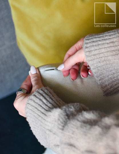 Housse de coussin décorative « Prof adjectifs »