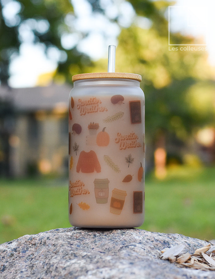 Verre style canette avec couvercle bamboo « Sweater weather »